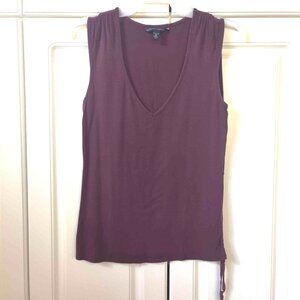 Banana Republic Purple Tee, Size Medium
